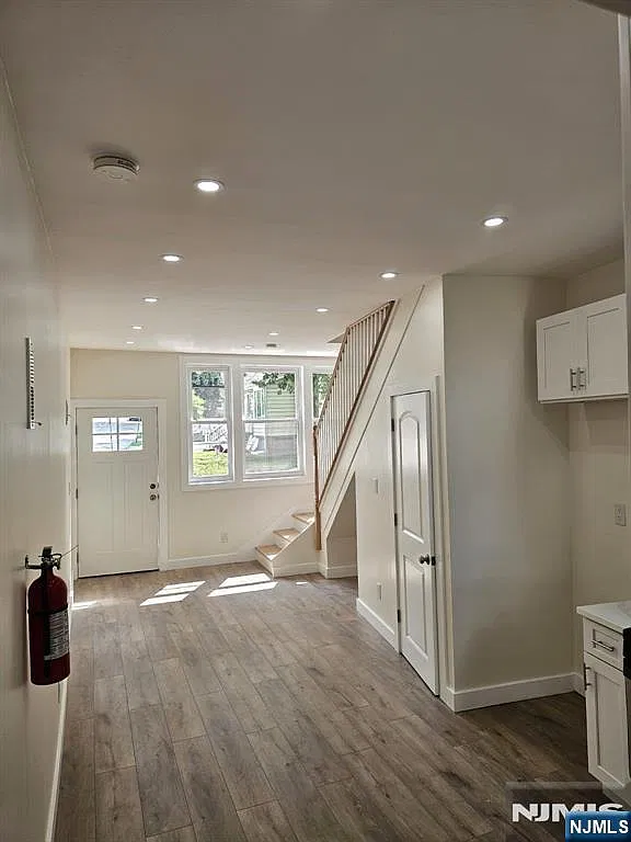 2 bed, 1.5 bath, $2,700 — Photo 1