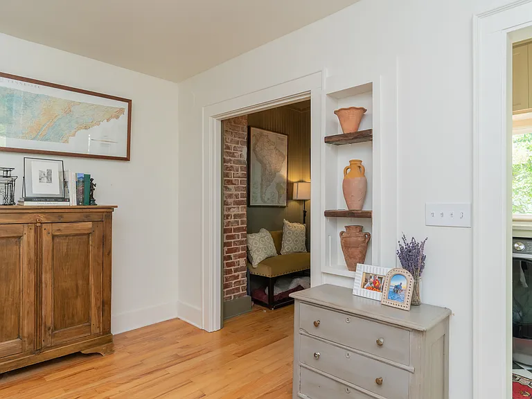 1026 Dartmouth St — Photo 13