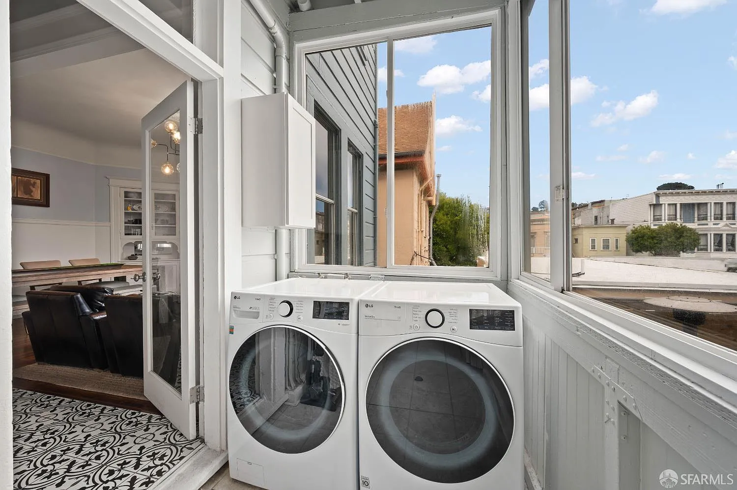 125 30th St - Photo 12