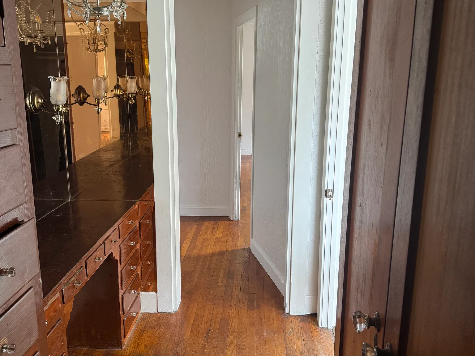 1 bed, 600 sqft, $1,995 — Photo 2