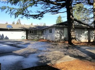 323 SW 8th Cir, Troutdale, OR 97060