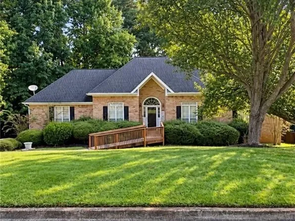 5583 Shanon Vw, Douglasville, GA 30135