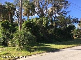 609 Pine St E, Titusville, FL 32796