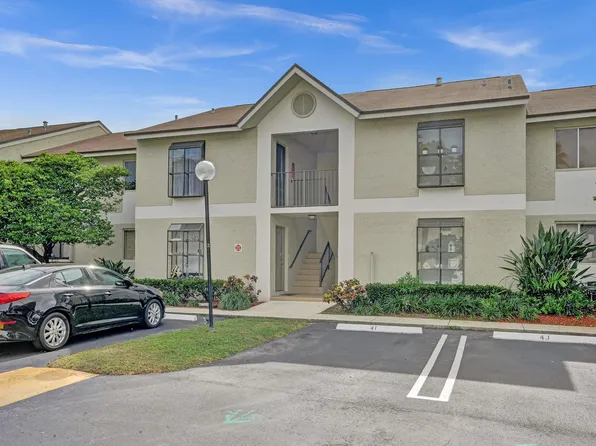 715 Gardens Drive #203, Pompano Beach, FL 33069