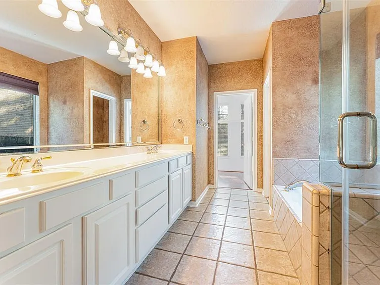 182 N Wimberly Way — Photo 19