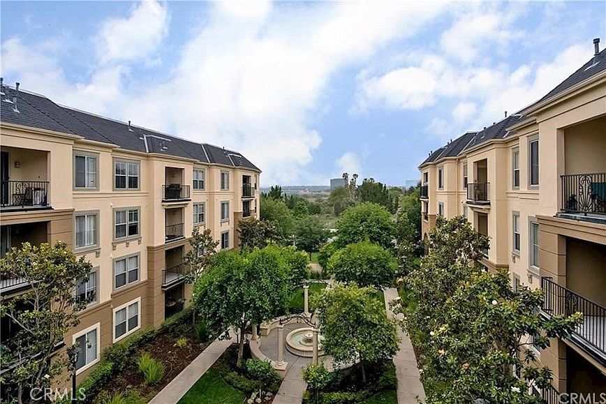1st image of 3458 Watermarke Pl