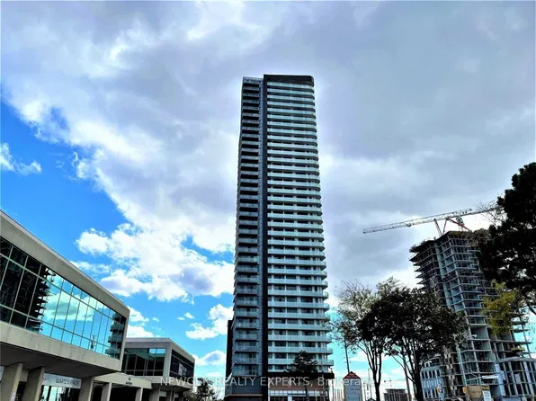 7895 Jane St, Vaughan, ON