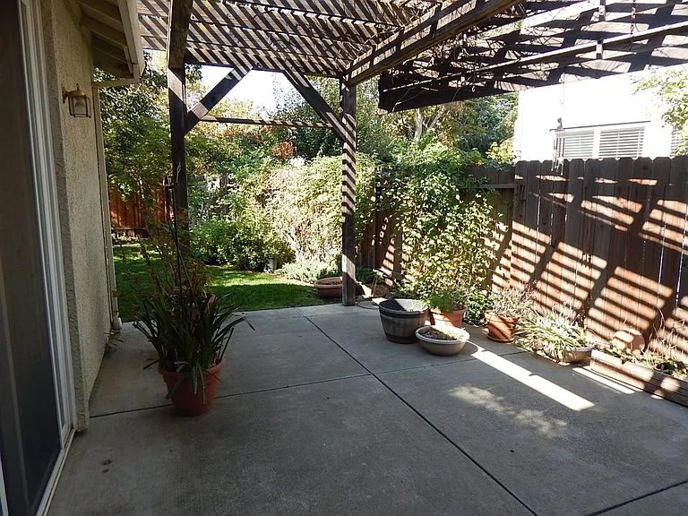 2333 Rodin Pl — Photo 4