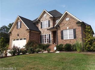 1902 Overshoot Ct, Greensboro, NC 27455
