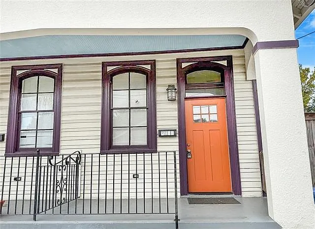 2122 New Orleans St — Photo 3