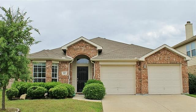 1st image of 317 Bayberry Dr