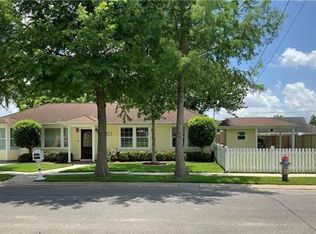 2417 Culotta St, Chalmette, LA 70043