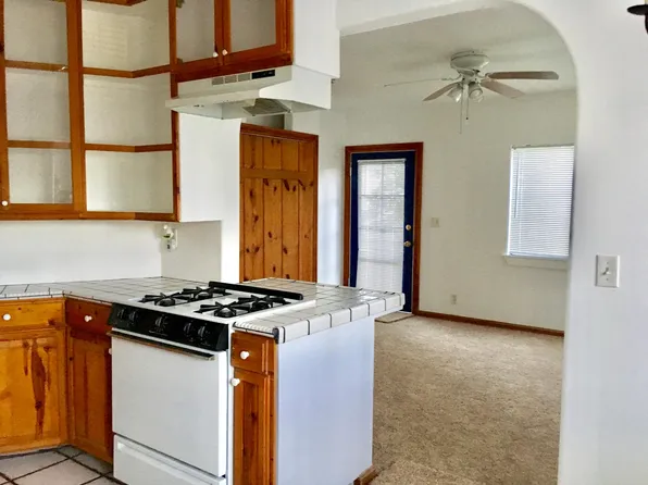 460 W 39th St, San Pedro, CA 90731