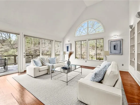 10 Millbank Road, Westport, CT 06880