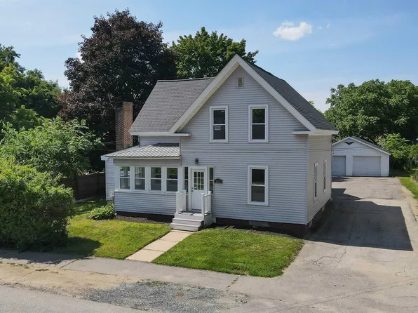 100 Oak Street, Laconia, NH 03246