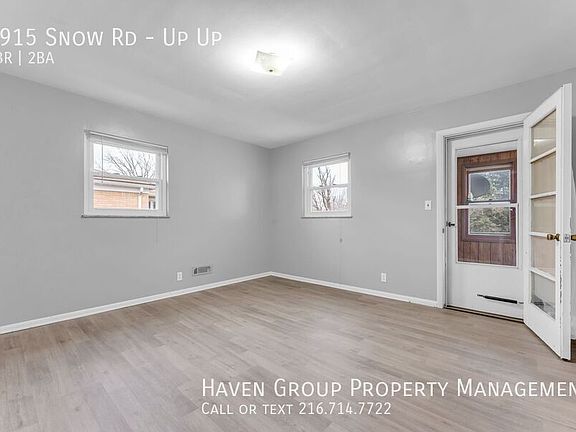 2nd image of 2915 Snow Rd #Up