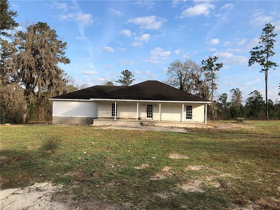 1st image of 375 Lynn Holly Ln