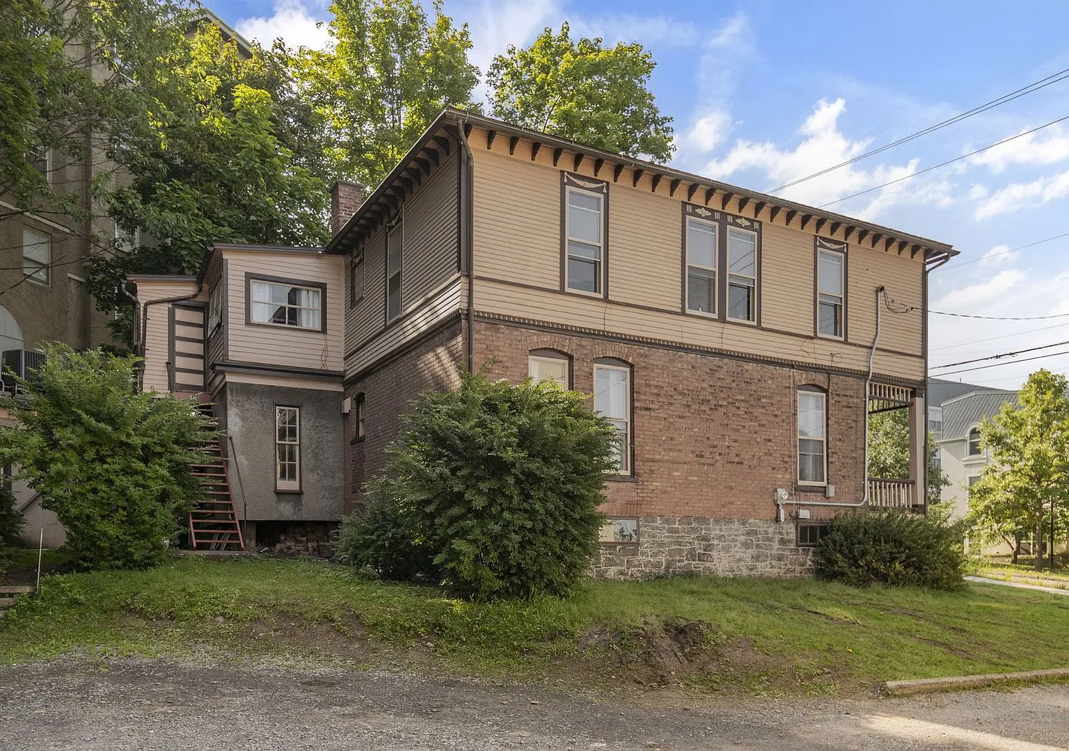 710 E State Street LLC — Photo 3