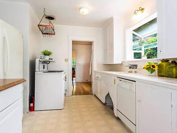 4th image of 1518 San Pascual St Unit A