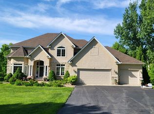 2386 99th St E, Inver Grove Heights, MN 55077