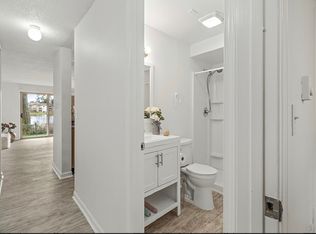 31003 14th Ave S APT C2, Federal Way, WA 98003