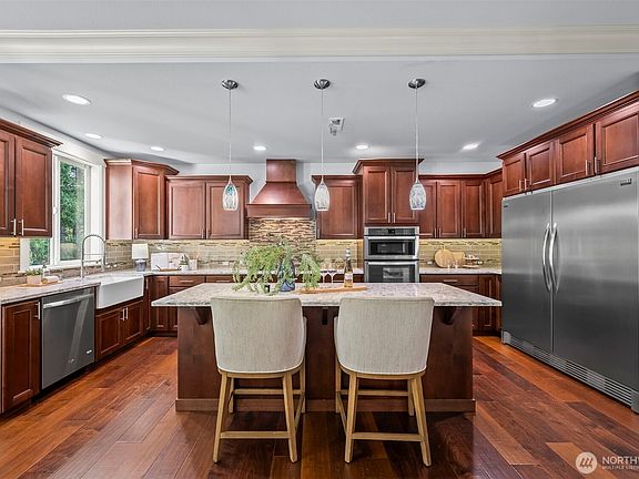 4th image of 7401 72nd Avenue Ct NW