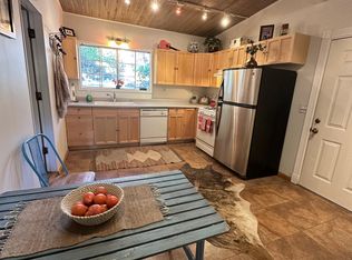 886 Camino Colibri, Calabasas, CA 91302