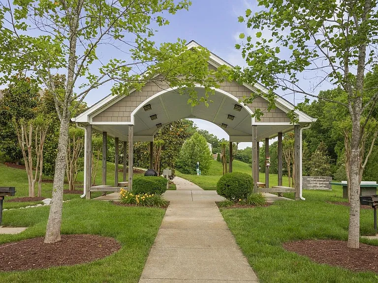 8201 Lenox Creekside Dr #M9 — Photo 26