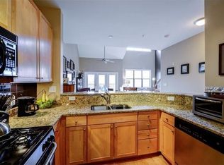25-3325 Pakelekia St, Hilo, HI 96720