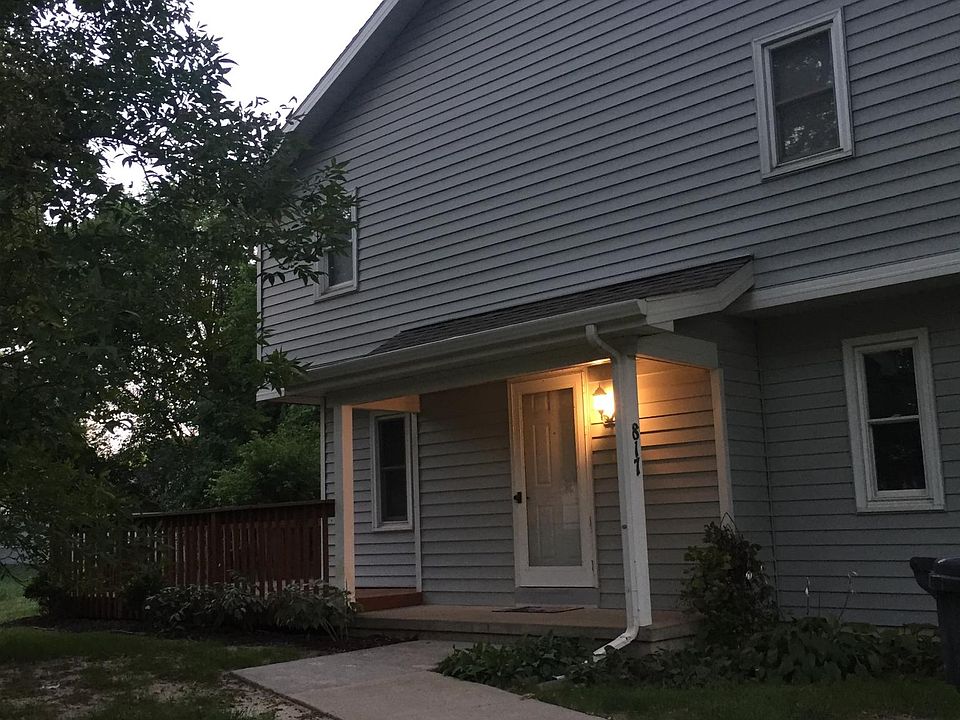 1st image of 817 NW Greenwood St
