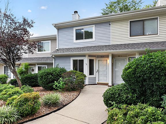 2nd image of 5849 Shady Grove Cir