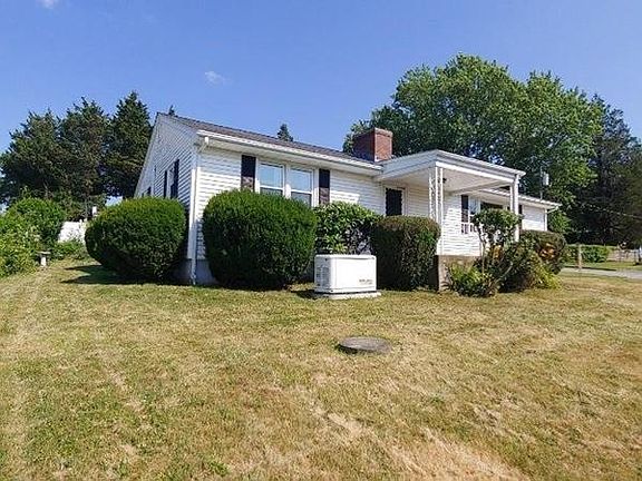 5th image of 44 Grinnell Ave