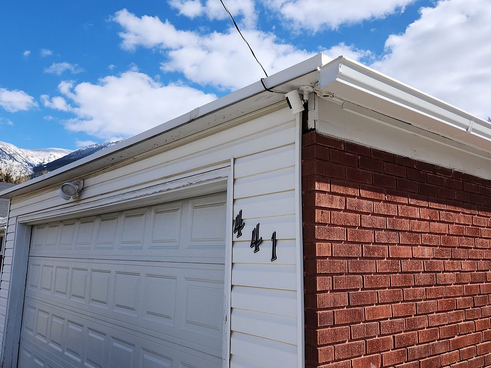 Two-car garage