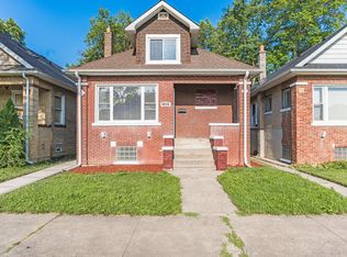 8918 S Elizabeth St, Chicago, IL 60620