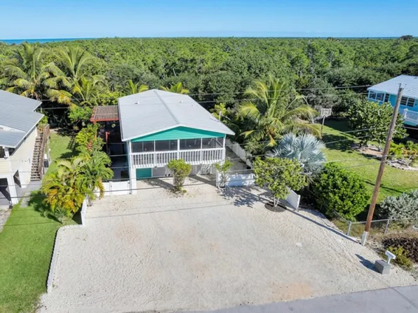 29313 Coconut Palm Dr, Big Pine Key, FL 33043