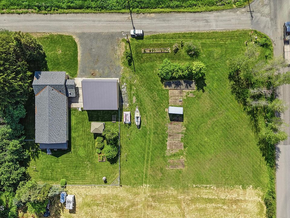 1st image of 154 15th St