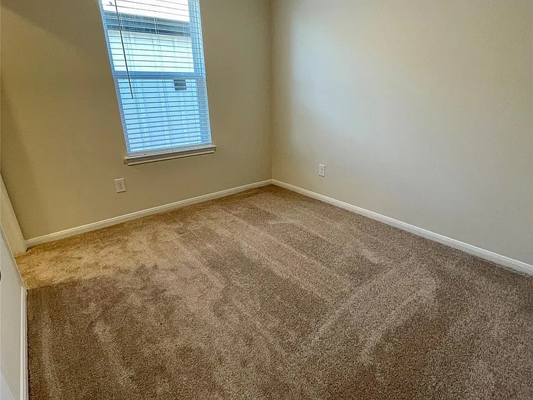 11738 Armadale Dr — Photo 15