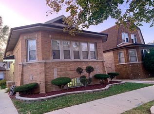 8230 S Harper Ave, Chicago, IL 60619