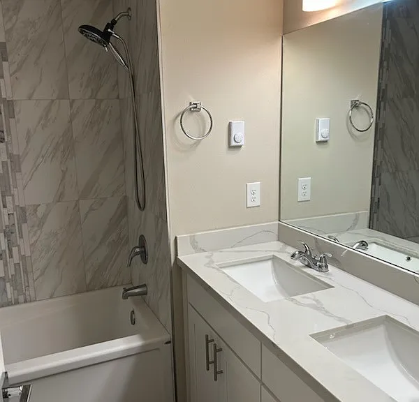 10227 Lexington Ave SW — Photo 11
