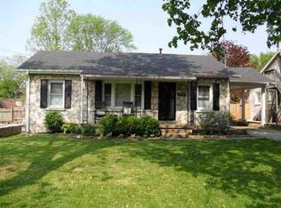 825 Merideth Dr, Bowling Green, KY 42101