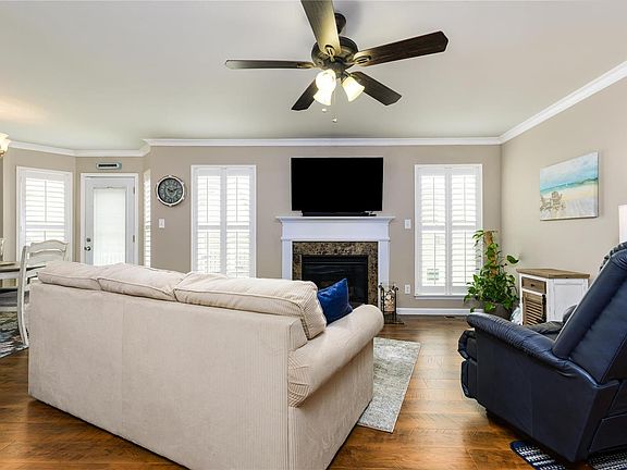 4th image of 1316 Millbay Ct