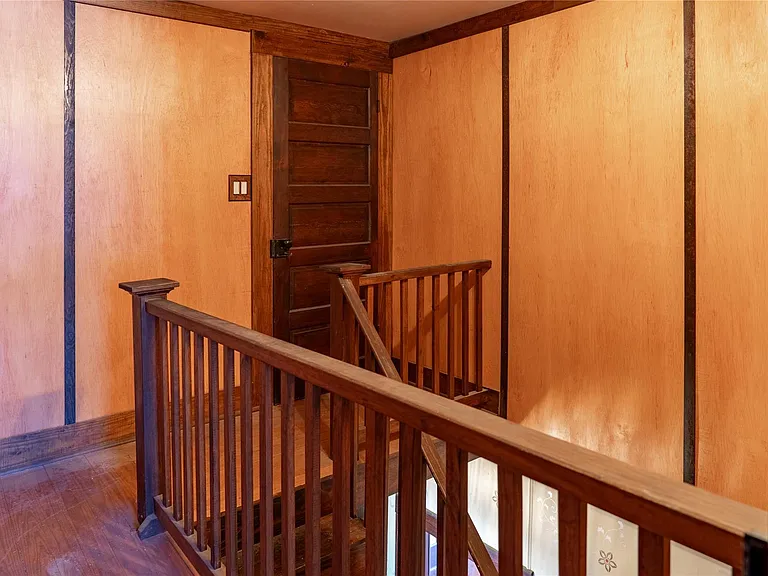 115 N Lockhart St — Photo 19