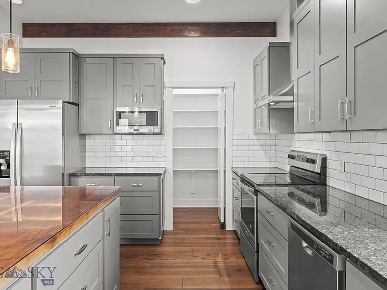 3340 Sora Way — Photo 17