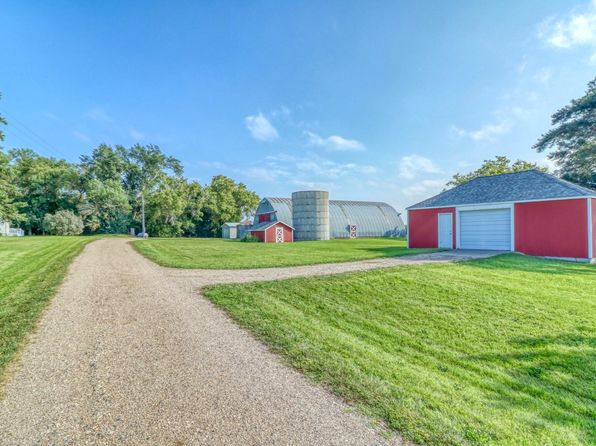 11523 370th St, Rothsay, MN 56579