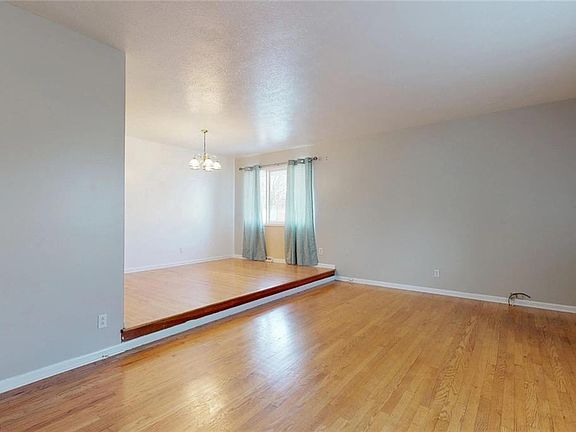 4th image of 7287 Barton Hill Dr