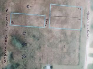 1609-11 W Cleveland St, Seadrift, TX 77983