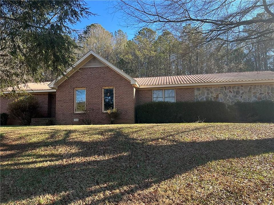 1st image of 300 Cassville White Rd NW
