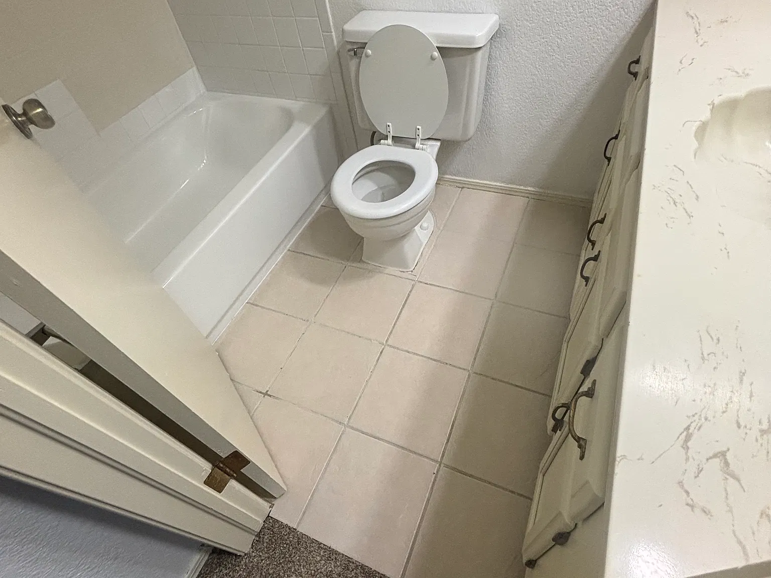 2 bed, 2.5 bath, 1224 sqft, $1,350 — Photo 4