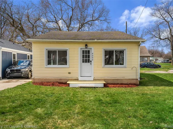 4399 2nd St, Newport, MI 48166