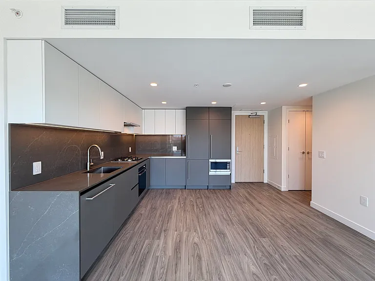 2135 Springer Ave #1507 — Photo 3